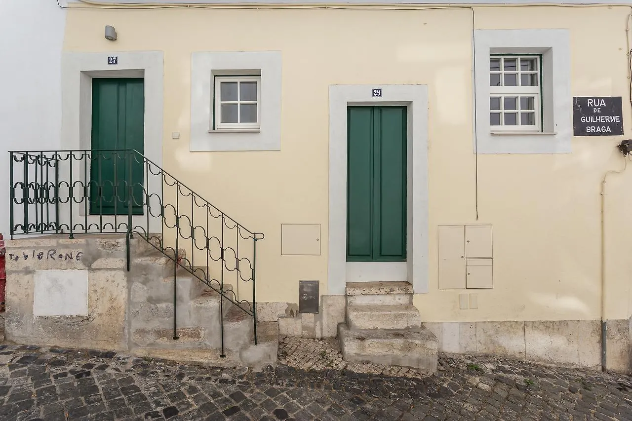 Design Apartment In Typical Alfama Lisbon