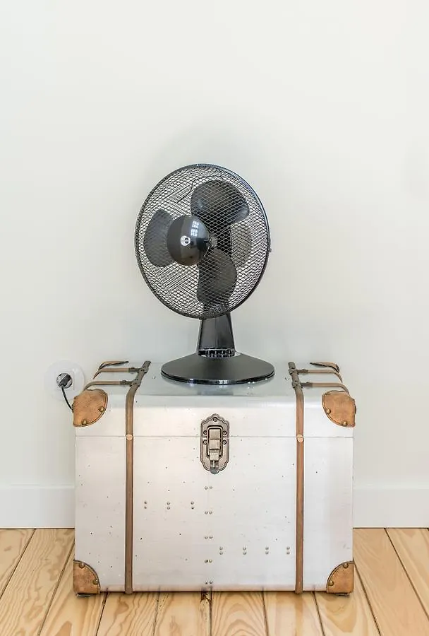 Design Apartment In Typical Alfama Lisbon